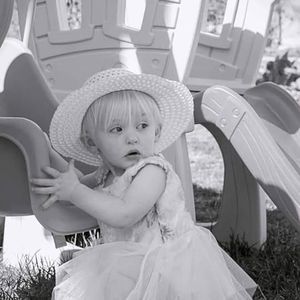 Meet your Posher, Debra